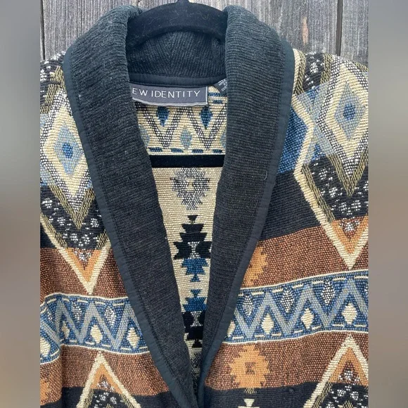 New Identity Southwest Tapestry Women’s Jacket
Size S - Picture 2 of 7